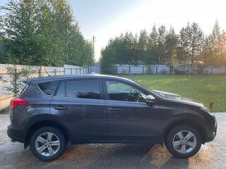 2014 Toyota RAV4 IV (XA40), серый, 1700000 рублей, вид 4