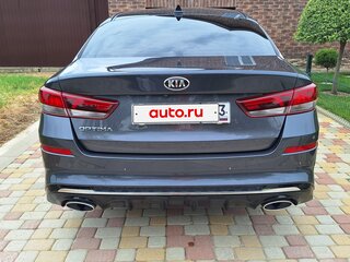2019 Kia Optima IV Рестайлинг, серый, 1990000 рублей, вид 5