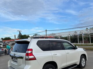 2017 Toyota Land Cruiser Prado 150 Series Рестайлинг 1, белый, 4500000 рублей, вид 4