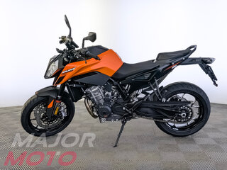 2026 KTM 790 Duke, оранжевый, 1150000 рублей, вид 5