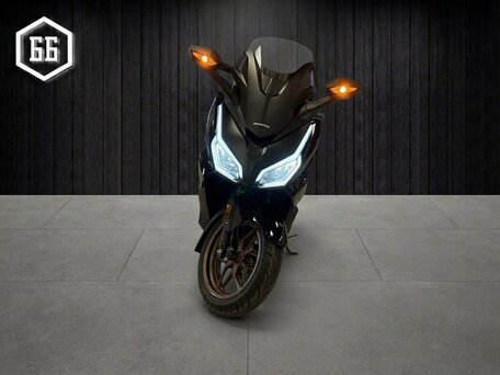 2026 Honda Forza, чёрный, 950000 рублей, вид 2