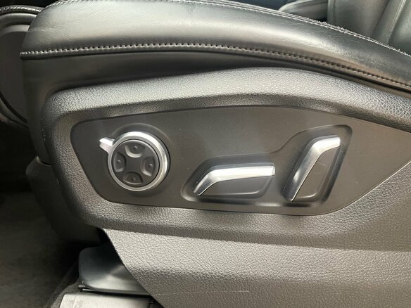 2016 Audi Q7 II (4M), чёрный, 4190000 рублей - вид 20