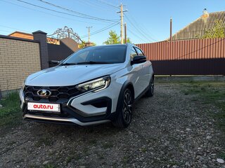 2024 Lada (ВАЗ) Vesta SW Cross I Рестайлинг (NG), белый, 1695000 рублей, вид 3