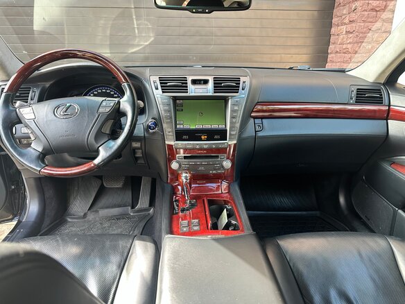 2011 Lexus LS Long 600h L IV Рестайлинг, чёрный, 2800000 рублей - вид 6