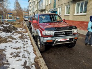 1997 Toyota Hilux Surf III, красный, 900000 рублей, вид 2