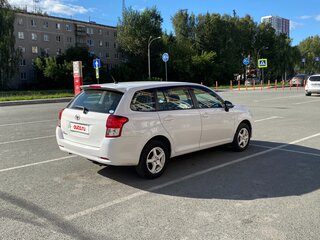 2014 Toyota Corolla Fielder XI (E160, E170, E180), белый, 1050000 рублей, вид 5