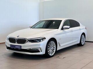 2018 BMW 5 серии 530i xDrive VII (G30/G31/G38), белый, 3850000 рублей, вид 1