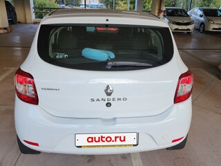 2014 Renault Sandero II, белый, 670000 рублей, вид 5