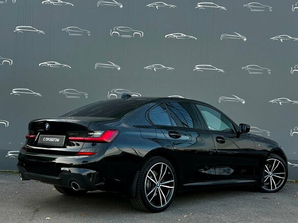 2020 BMW 3 серии 320i xDrive VII (G2x), чёрный, 2798500 рублей - вид 1