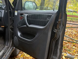 2001 Mercedes-Benz M-Класс 320 I (W163) Рестайлинг, чёрный, 380000 рублей, вид 5