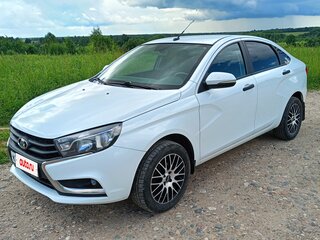 2017 Lada (ВАЗ) Vesta I, белый, 690000 рублей, вид 1