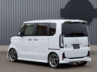 2023 Honda N-BOX III, белый, 1000000 рублей, вид 5