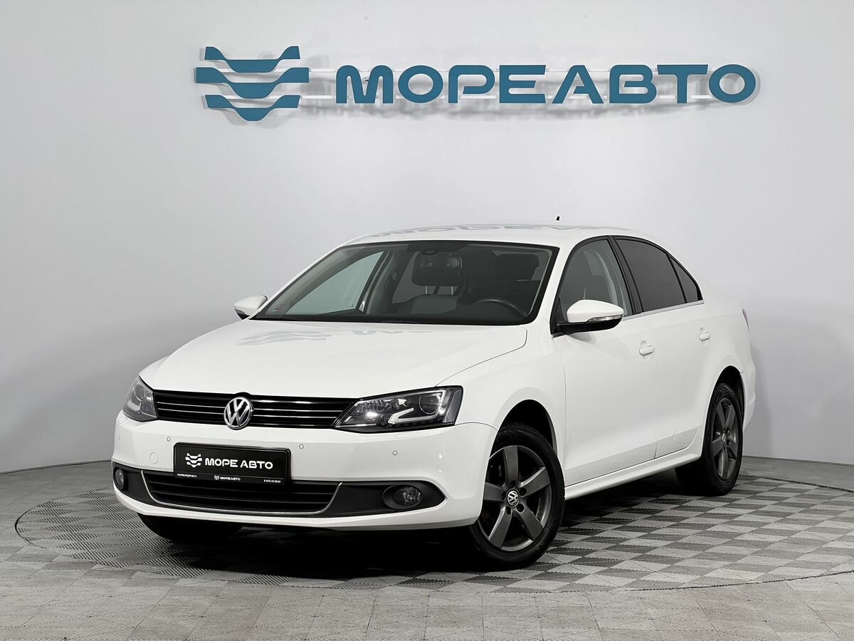Открыть фотографии: Volkswagen Jetta VI Рестайлинг