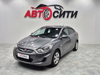 2013 Hyundai Solaris I, серый, 745000 рублей, вид 3