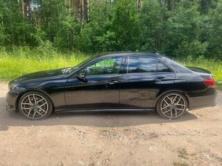 2013 Mercedes-Benz E-Класс 300 IV (W212, S212, C207) Рестайлинг, чёрный, 2500000 рублей, вид 4