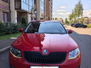 2014 Skoda Octavia III (A7), красный, 995000 рублей, вид 1