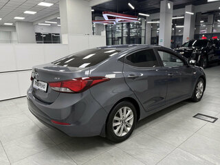 2015 Hyundai Elantra V (MD) Рестайлинг, серый, 1300000 рублей, вид 4