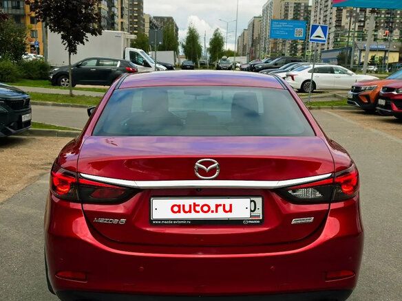 2018 Mazda 6 III (GJ) Рестайлинг, красный, 1550000 рублей - вид 3