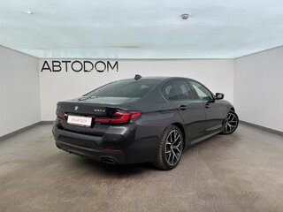 2023 BMW 5 серии 530d xDrive VII (G30/G31/G38) Рестайлинг, серый, 6950000 рублей, вид 2