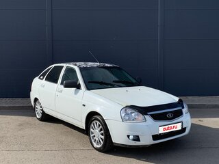 2014 Lada (ВАЗ) Priora I Рестайлинг, белый, 380000 рублей, вид 3
