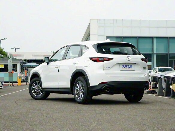 2026 Mazda CX-5 II Рестайлинг, белый, 2810000 рублей - вид 4