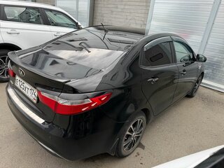 2014 Kia Rio 5-speed III, чёрный, 945000 рублей, вид 2