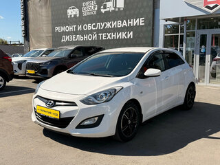 2014 Hyundai i30 II, белый, 930000 рублей, вид 3