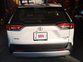 2025 Toyota RAV4 V (XA50), белый, 3850000 рублей, вид 5