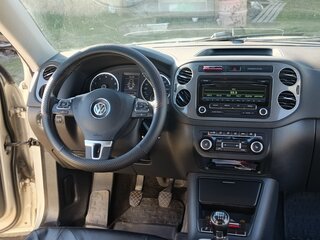 2013 Volkswagen Tiguan I Рестайлинг, серебристый, 1100000 рублей, вид 5