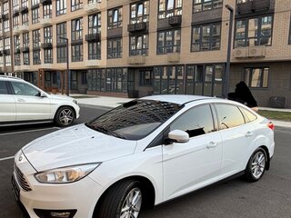 2017 Ford Focus III Рестайлинг, белый, 1150000 рублей, вид 2