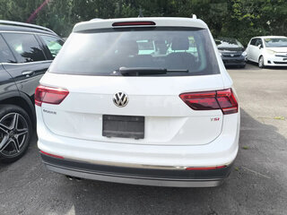 2017 Volkswagen Tiguan II, белый, 1550000 рублей, вид 5