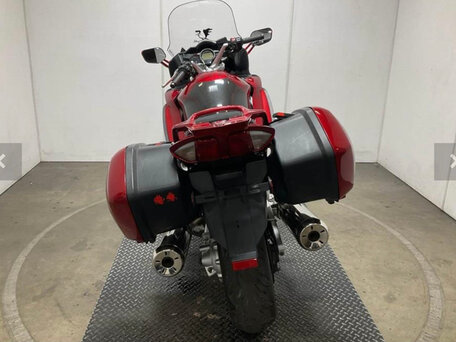 2014 Yamaha FJR1300, красный, 915000 рублей, вид 4