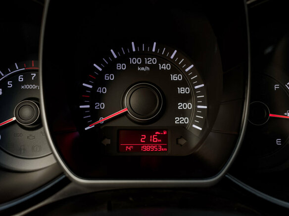2016 Kia Rio III Рестайлинг, белый, 960000 рублей - вид 13