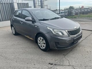 2013 Kia Rio III, серый, 631000 рублей, вид 3