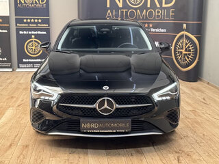 2023 Mercedes-Benz CLA 180 II (C118, X118) Рестайлинг, чёрный, 3584120 рублей, вид 2