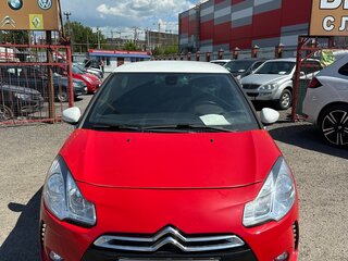 2010 Citroen DS3 I, красный, 675000 рублей, вид 4