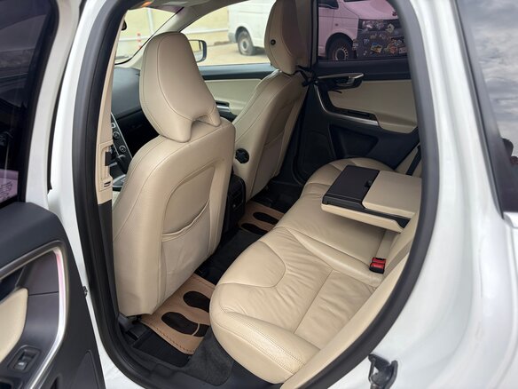 2012 Volvo XC60 I, белый - вид 10