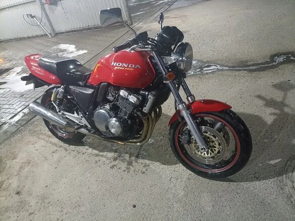 1996 Honda CB 400 Super Four, красный, 240000 рублей - вид 3