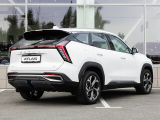 2026 Geely Atlas II, белый, 3870891 рублей, вид 2