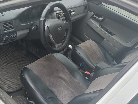 2013 Lada (ВАЗ) Priora I Рестайлинг, белый, 333000 рублей - вид 6