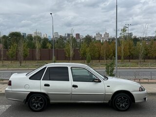 2009 Daewoo Nexia I Рестайлинг, серебристый, 300000 рублей, вид 4