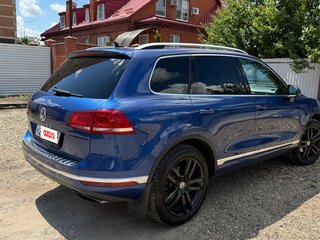 2016 Volkswagen Touareg II Рестайлинг, синий, 2750000 рублей, вид 4