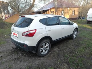 2013 Nissan Qashqai I Рестайлинг, белый, 950000 рублей, вид 3