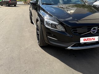 2015 Volvo S60 Cross Country, чёрный, 2100000 рублей, вид 3