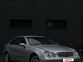 2003 Mercedes-Benz CLK-Класс 320 II (W209), серебристый, 525000 рублей, вид 2