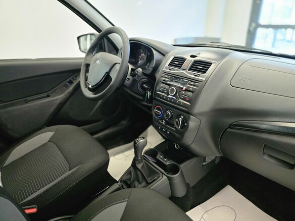 2026 Lada (ВАЗ) Granta I Рестайлинг, белый, 1290000 рублей - вид 6