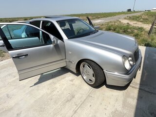 1997 Mercedes-Benz E-Класс 430 II (W210, S210), серый, 1590000 рублей, вид 4