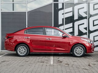 2019 Kia Rio IV, красный, 1590000 рублей, вид 5