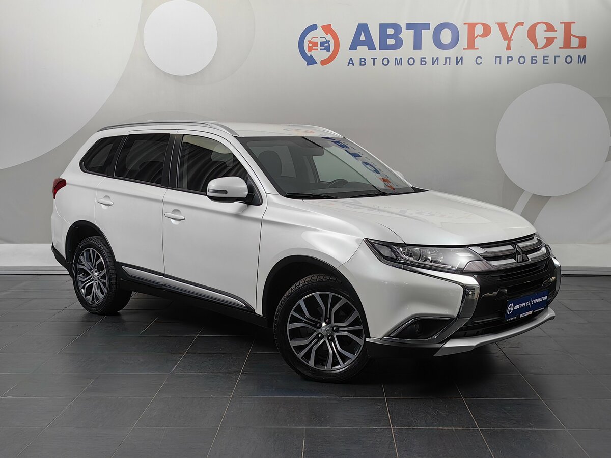 Открыть фотографии: Mitsubishi Outlander III Рестайлинг 2