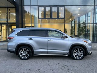 2015 Toyota Highlander III (XU50), серебристый, 2640000 рублей, вид 4